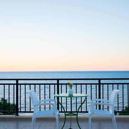 Mesogios Beach Korfalonas Екстер'єр фото