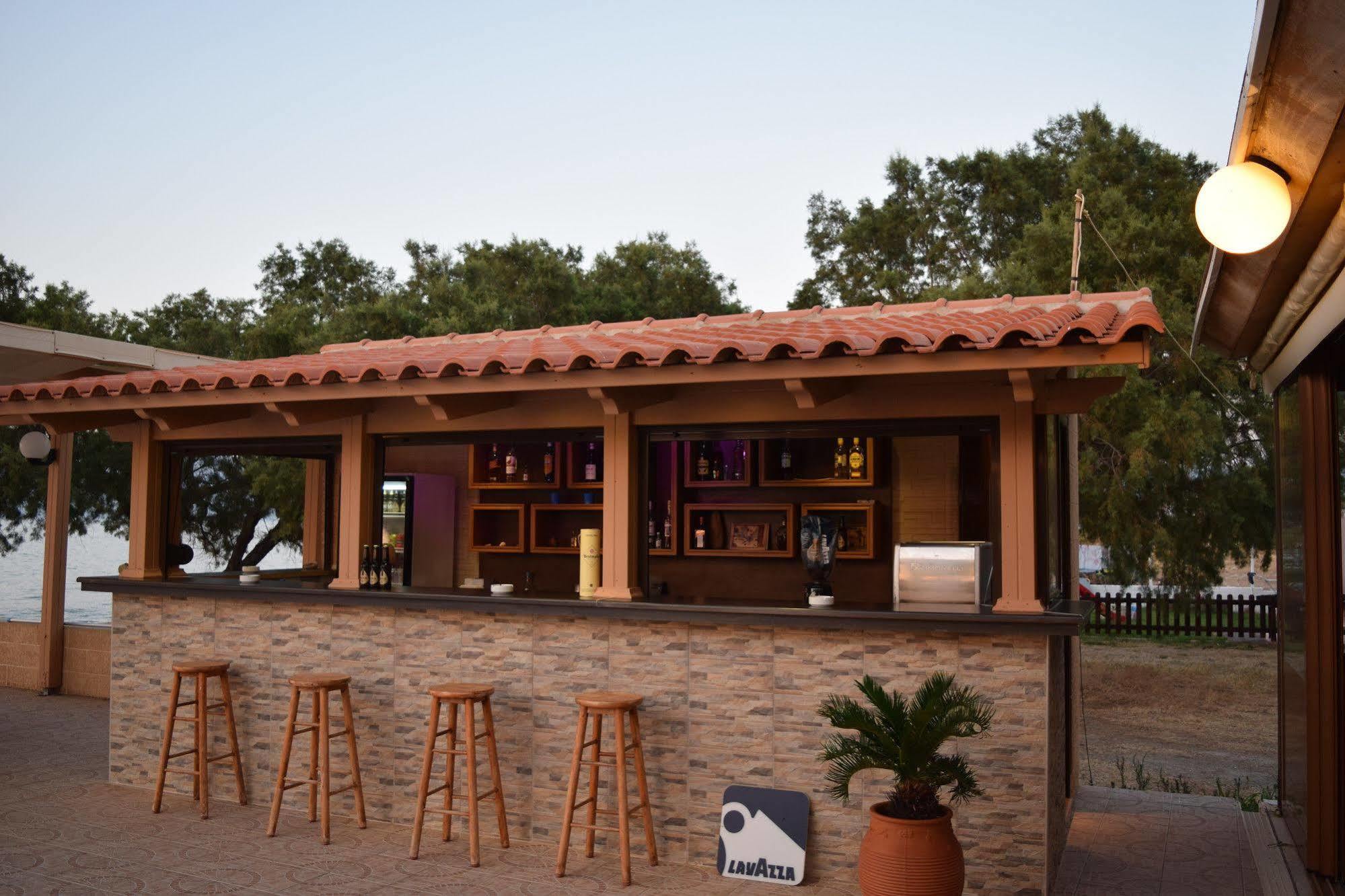Mesogios Beach Korfalonas Екстер'єр фото